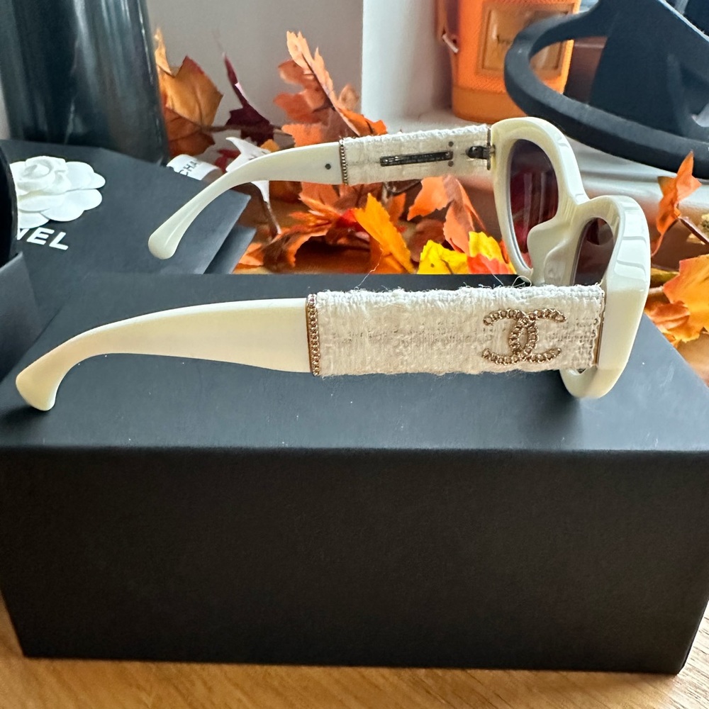 Chanel cat eye sunglasses